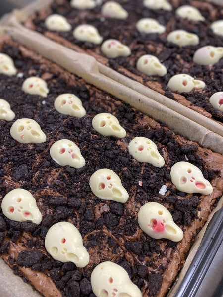 HALLOWEEN PICK YOUR OWN - Ghoulish Graveyard Brownie - 6 for £15.50
