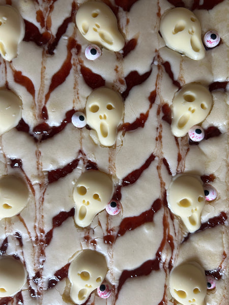 Strawberries and Scream Blondie - Pick your own - 6 for £15.50
