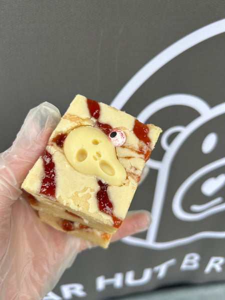 Strawberries and Scream Blondie - Pick your own - 6 for £15.50
